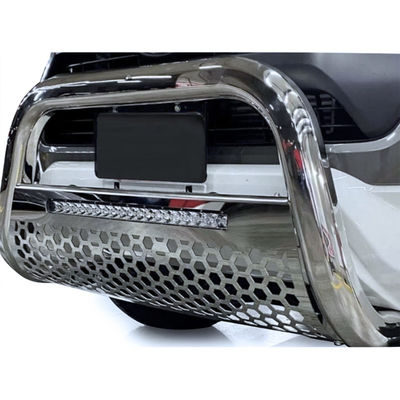 Dongsui 4x4 Auto Parts Pickup Camião de aço inoxidável Frente Bumper Bull Bar Com luzes de tira Para Hilux Ranger D-max