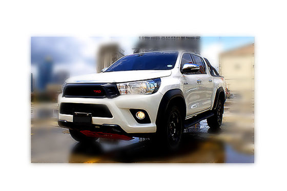 Grades dianteiras duráveis da grade do ABS para Toyota Hilux Revo Rocco