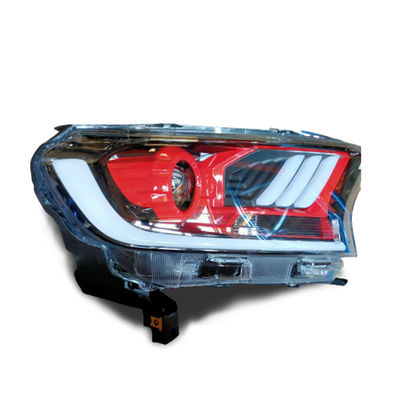 Luz da cauda do farol de Ford Ranger T7 2015+ com o farol da volta da flâmula