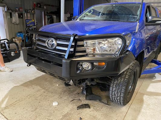 Aço Front Bull Bar For Toyota Hilux Revo Vigo Nissan Navara Np de Wholesale Powder Coated do fabricante do OEM 300 D40