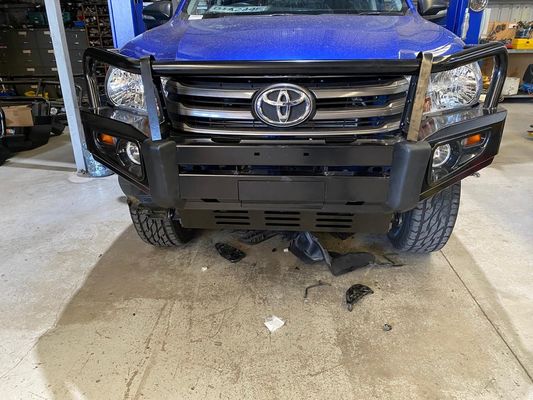 Aço Front Bull Bar For Toyota Hilux Revo Vigo Nissan Navara Np de Wholesale Powder Coated do fabricante do OEM 300 D40