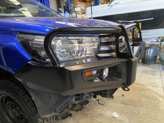 Aço Front Bull Bar For Toyota Hilux Revo Vigo Nissan Navara Np de Wholesale Powder Coated do fabricante do OEM 300 D40