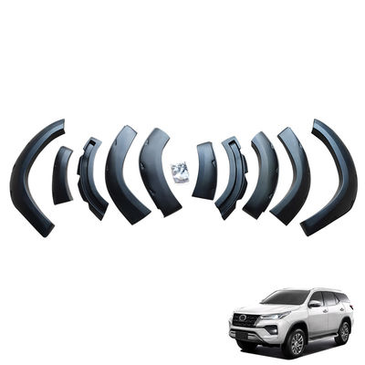 O para-choque de Toyota FORTUNER alarga-se auto alargamento do para-choque personalizou 4x4 para pegarar acessórios do carro