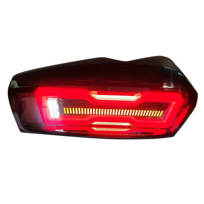 Pegare a lâmpada de cauda leve traseira do diodo emissor de luz do brilho alto do carro dos acessórios para Isuzu 2021 D-máximo