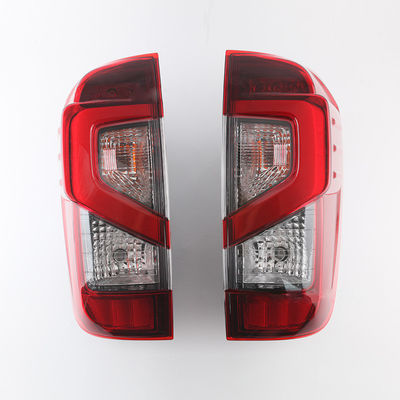 A venda por atacado impermeável da fábrica pegara a luz da cauda do diodo emissor de luz para Nissan Navara 2021
