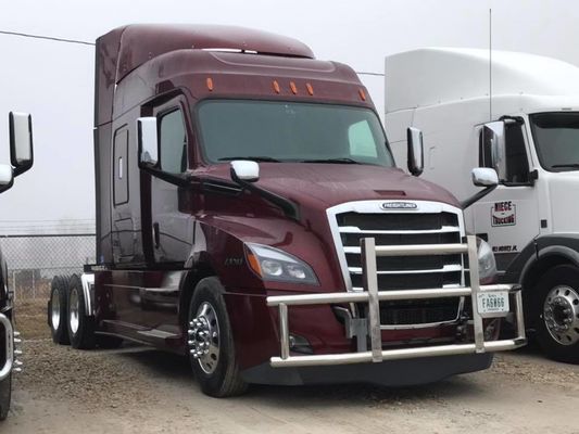 Fábrica Dongsui resistente Semi Truck Bumper Deer Guards para Cargo Cascadia For Volvo Internacional Prostar Kenworth Peterbilt Mack Pinnacle